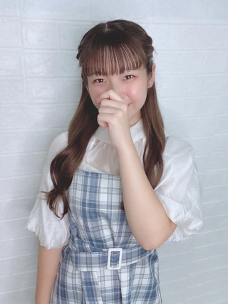 デリス上野　香椎はのん