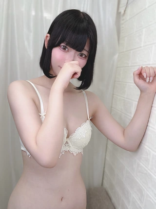 デリス新宿　水瀬りっか