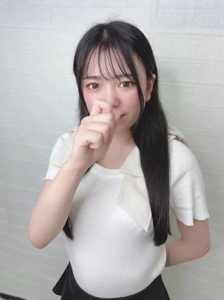 エコノミーデリス上野　桃華ねる