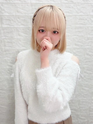 デリス池袋　小泉しおり