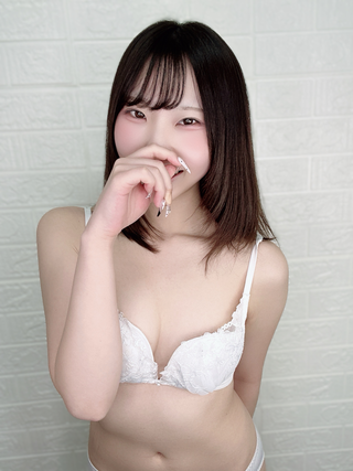 デリス上野　早乙女めい