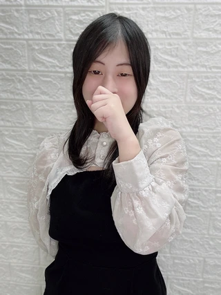 エコノミーデリス池袋　星詠きこ