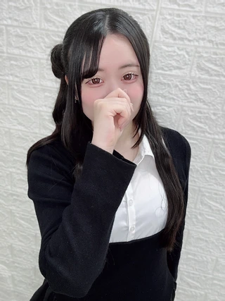エコノミーデリス池袋　星野すず　